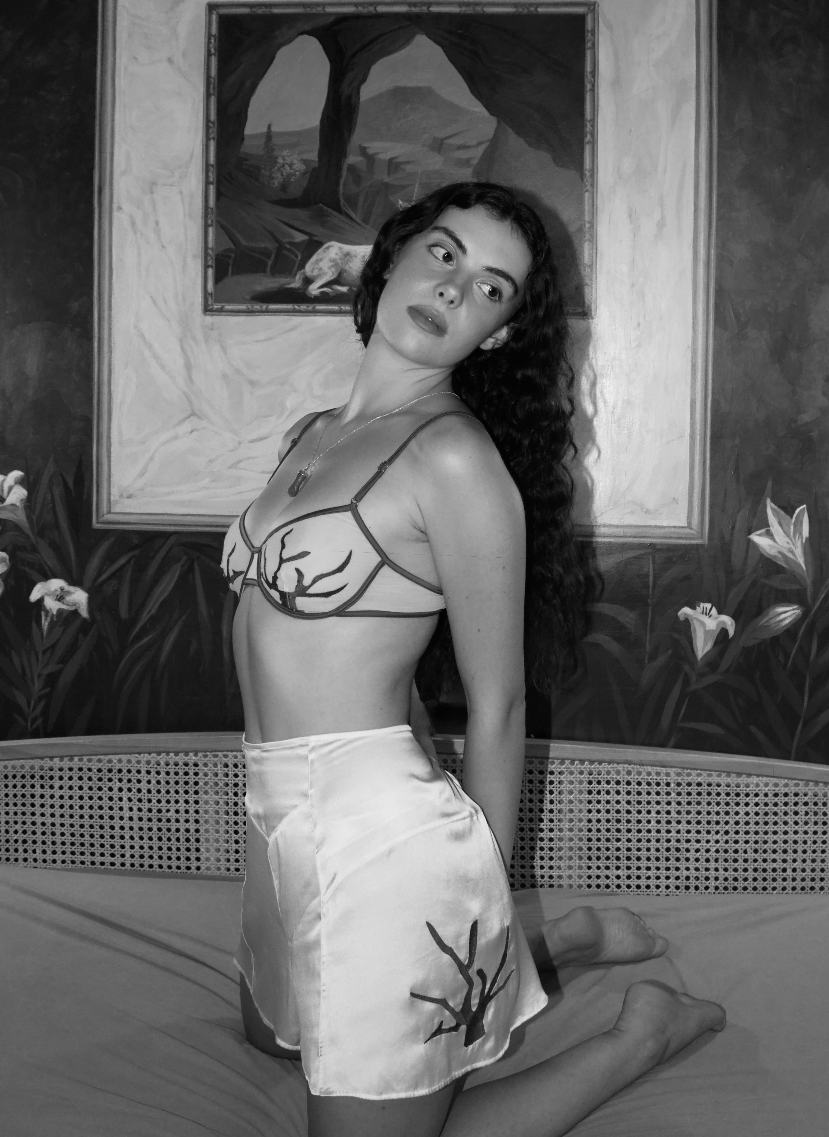 Amalia Silk and Coral Embroidery Shorts - Mother of Pearl